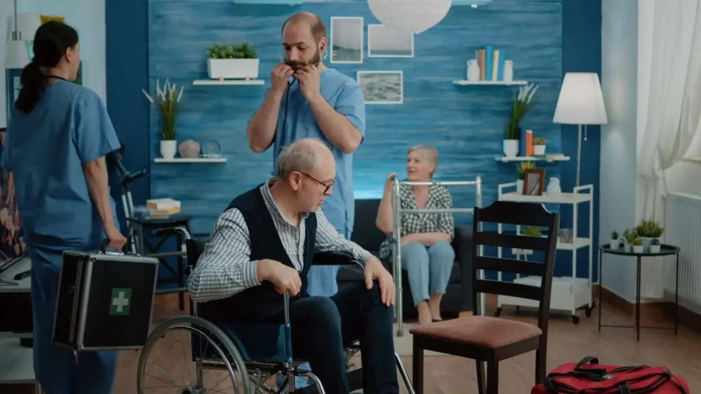 Live-In Personal Care vs. Assisted Living What’s the Difference 24 Hour Home Care